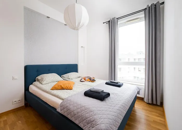 Kolska Superior By Bookinghost *